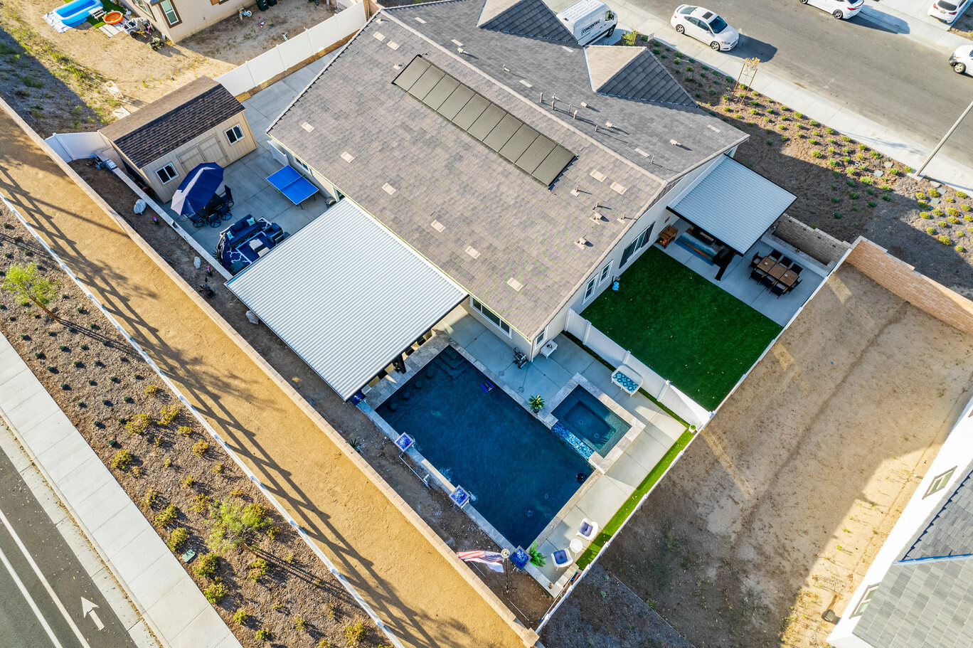 Palm Desert Pool Builder | California Custom Pools
