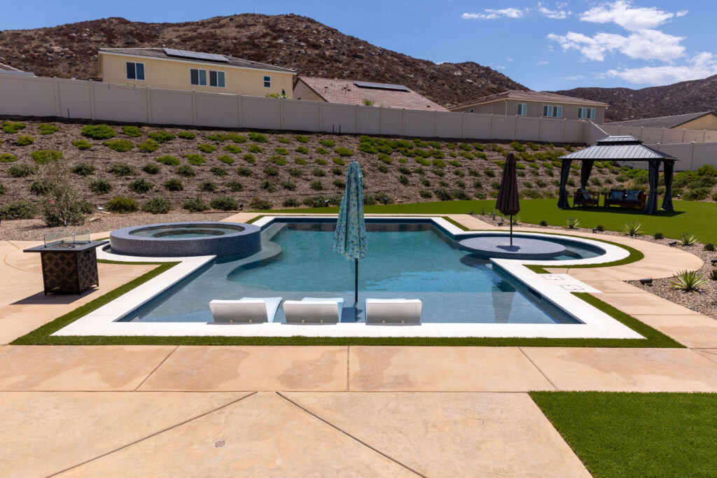 Winchester - Custom Pools California
